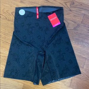 Limited edition spanx